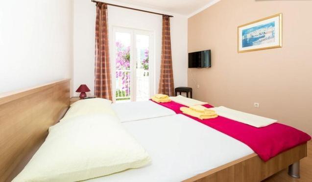 Apartments Husanovic Mokošica Quarto foto